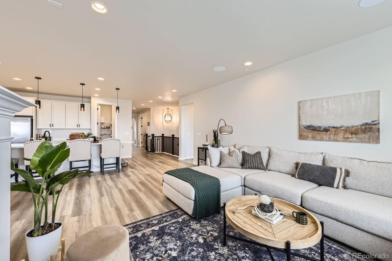 5134 Queen Ct, Arvada, CO 80002