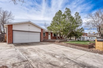3177 Mobile Way, Aurora, CO 80013