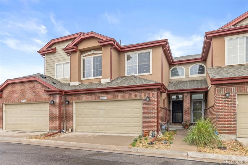 15121 Batavia Pl, Aurora, CO 80111