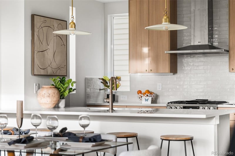 1230 Zenobia St #6, Denver, CO 80204