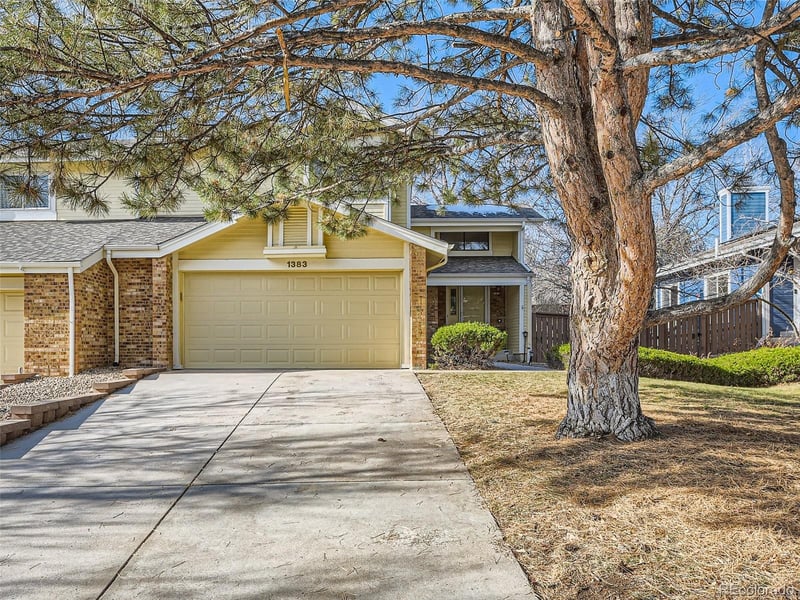 1383 Briar Cir, Highlands Ranch, CO 80126