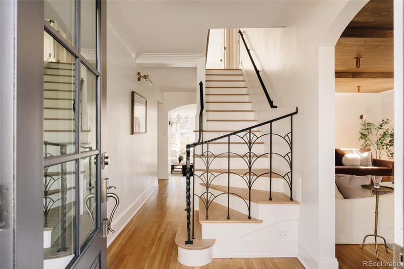 334 Ivy St, Denver, CO 80220