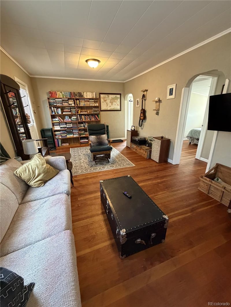 321 Jefferson St, Sterling, CO 80751