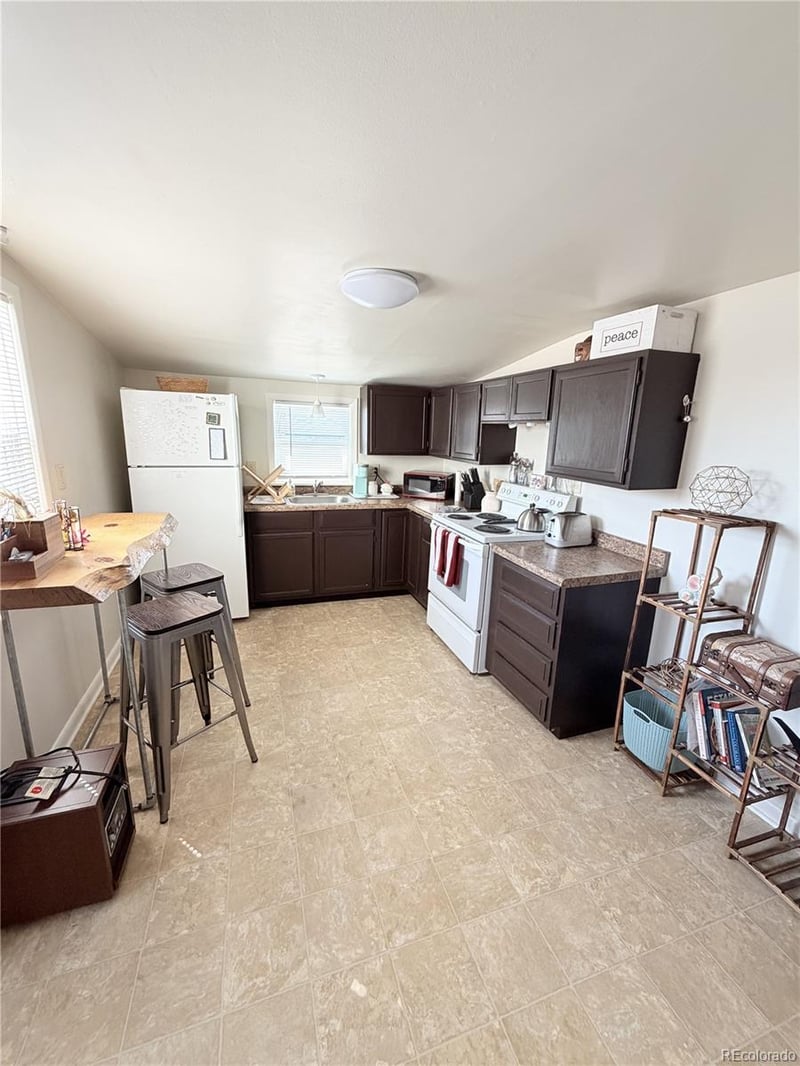 321 Jefferson St, Sterling, CO 80751