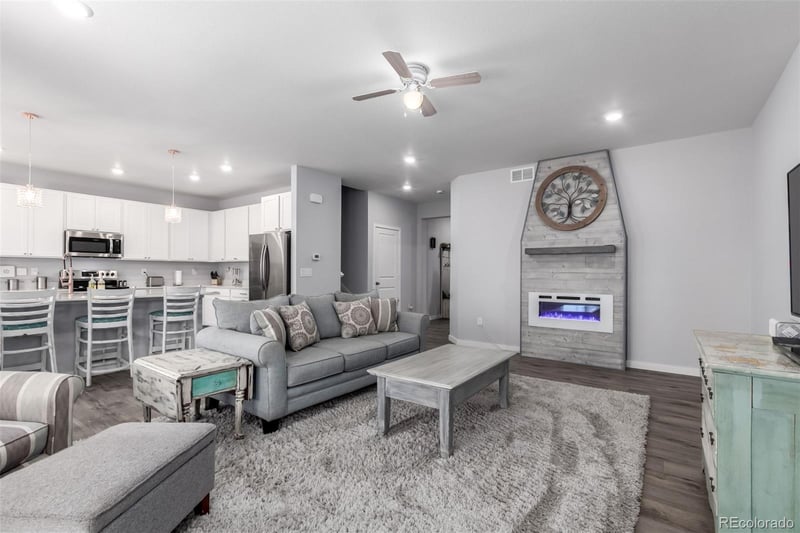 24306 Ohio Dr, Aurora, CO 80018