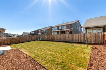 24306 Ohio Dr, Aurora, CO 80018