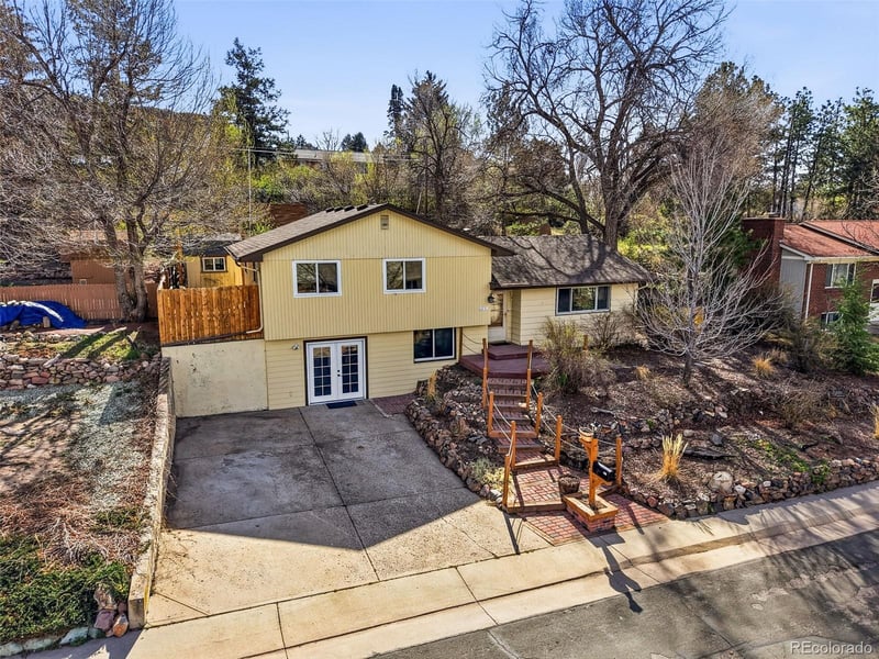 564 Vista Dr, Castle Rock, CO 80104