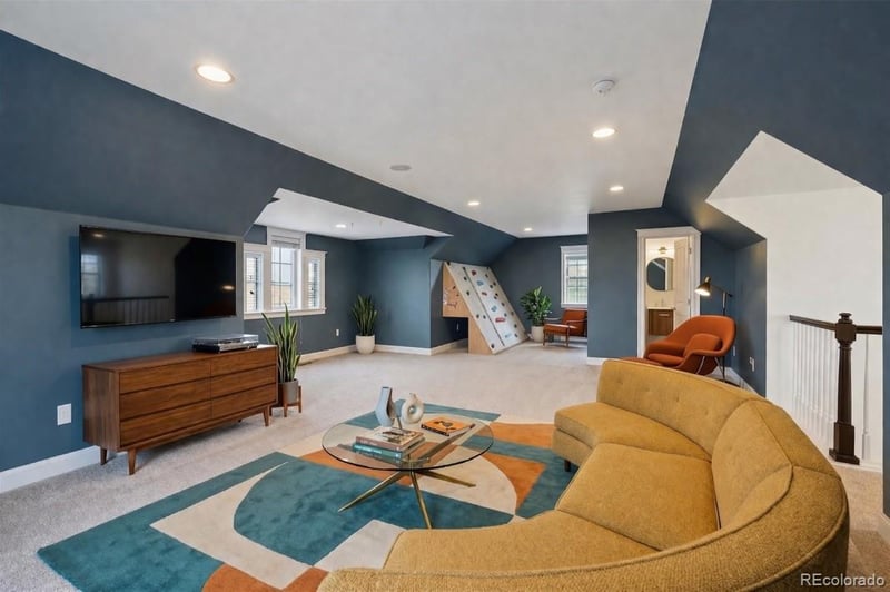 8741 E 33rd Ave, Denver, CO 80238