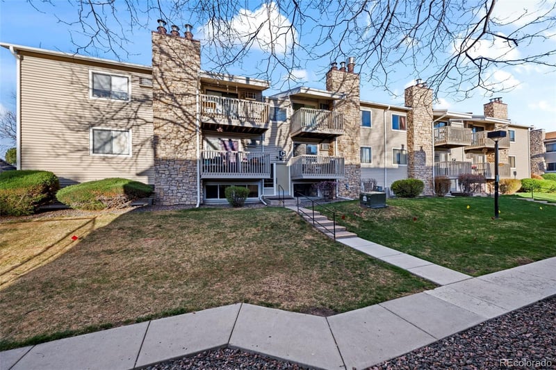 381 Ames St #C105, Lakewood, CO 80226