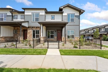 420 High Point Dr #104, Longmont, CO 80504