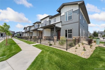 420 High Point Dr #104, Longmont, CO 80504