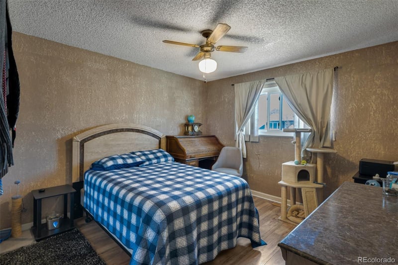 312 Applewood St, Brush, CO 80723