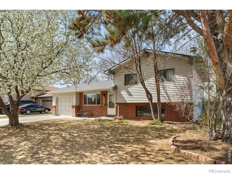 3301 Camelot Dr, Fort Collins, CO 80525