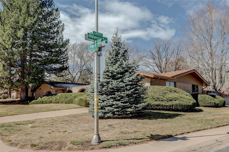 3701 Peach Way, Denver, CO 80237