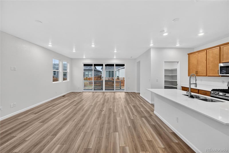 3338 Duquesne Way, Aurora, CO 80019