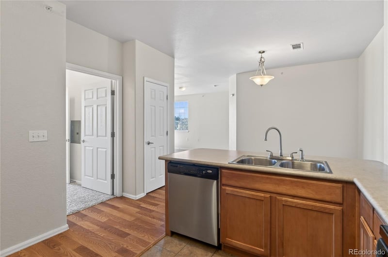 2662 Cathay Way #303, Aurora, CO 80013