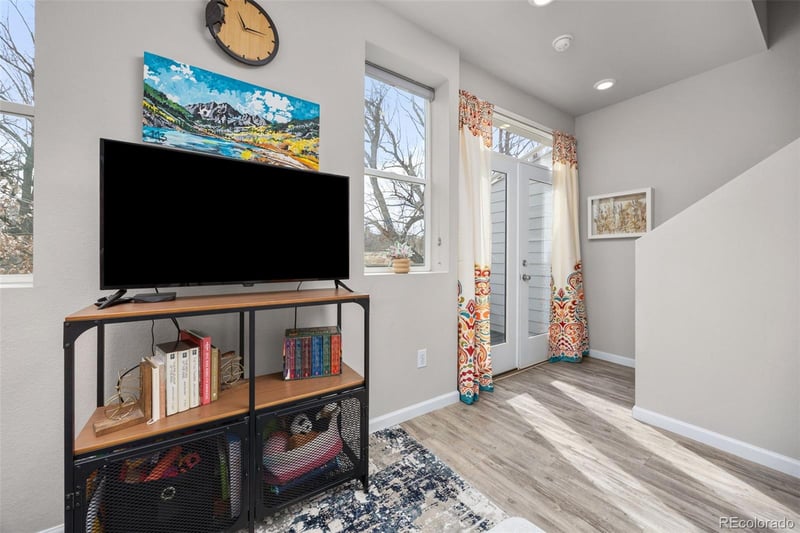 1116 Oak Cir, Lakewood, CO 80215