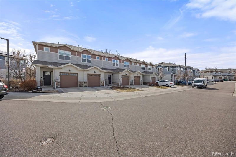 1116 Oak Cir, Lakewood, CO 80215