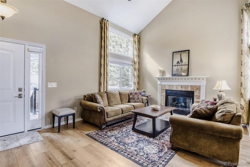 7932 Tangleoak Ln, Castle Pines, CO 80108