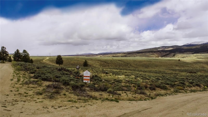 1111 George Safken Rd, Twin Lakes, CO 81251
