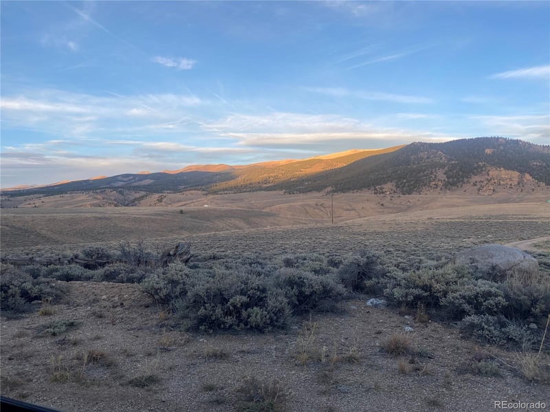 1111 George Safken Rd, Twin Lakes, CO 81251