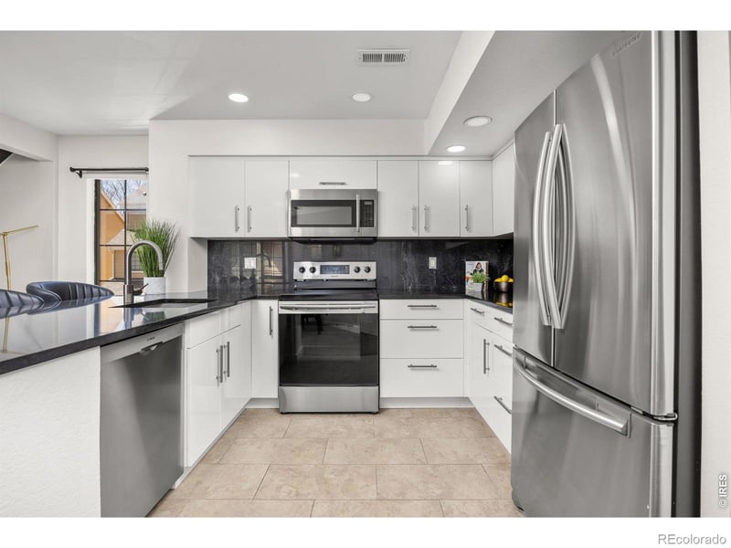 5904 Gunbarrel Ave #B, Boulder, CO 80301