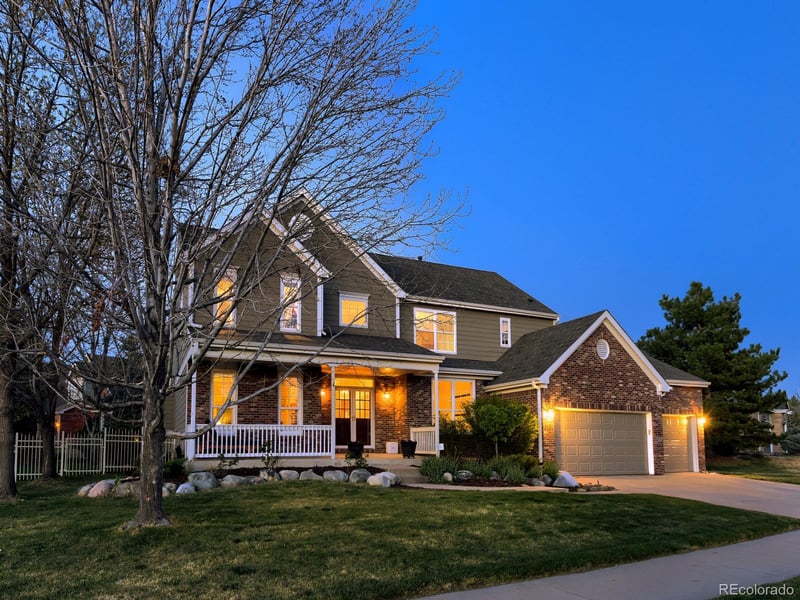 6080 Biscay St, Aurora, CO 80016