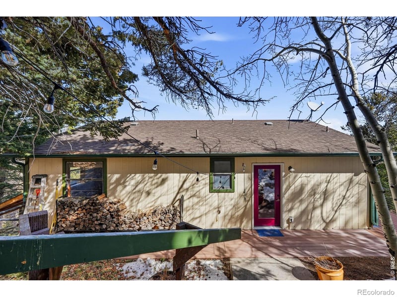 33090 Janelle Cir, Golden, CO 80403