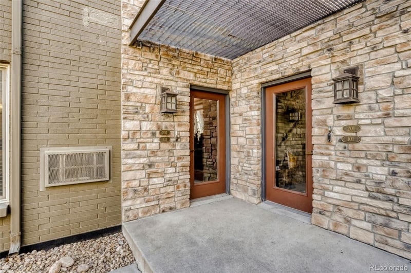 920 Eudora St #102, Denver, CO 80220