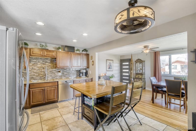 6594 Benton Cir, Arvada, CO 80003