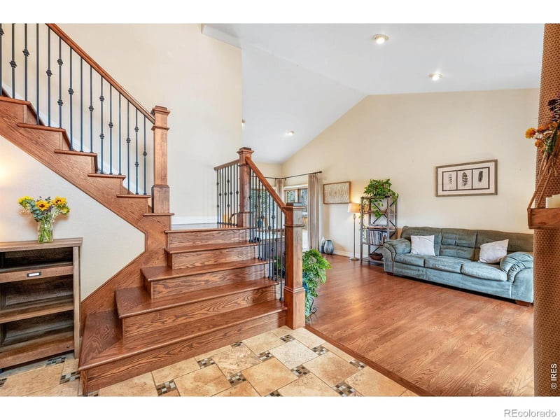 1006 Fox Hills Dr, Fort Collins, CO 80526