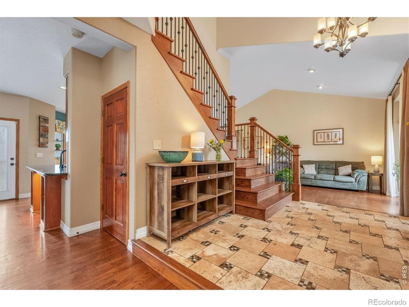 1006 Fox Hills Dr, Fort Collins, CO 80526