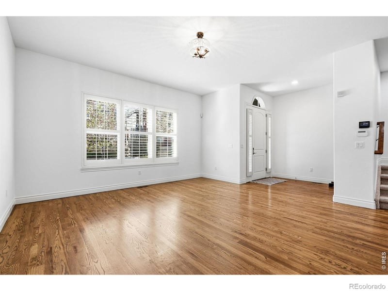 9165 Kornbrust Dr, Lone Tree, CO 80124