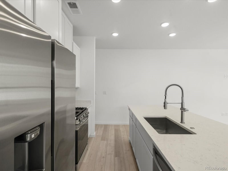 2060 Holly St #1, Denver, CO 80222