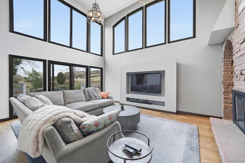 4 Blue Grouse Ridge Rd, Littleton, CO 80127