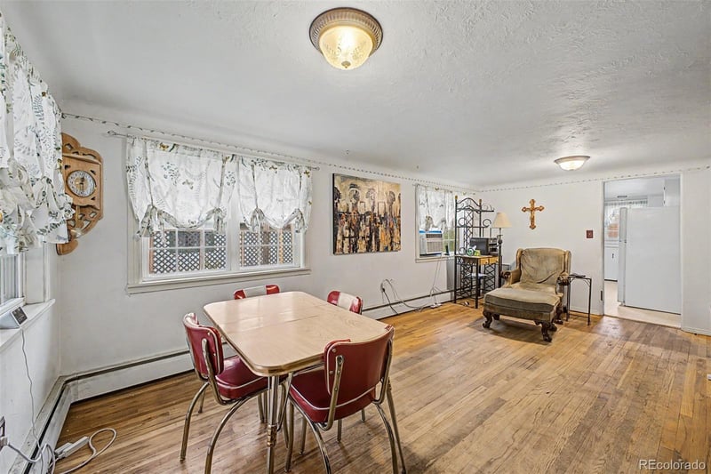 515 Lewis St, Castle Rock, CO 80104