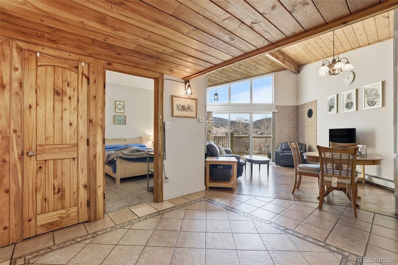 2424 Ryan Gulch Ct #304, Silverthorne, CO 80498