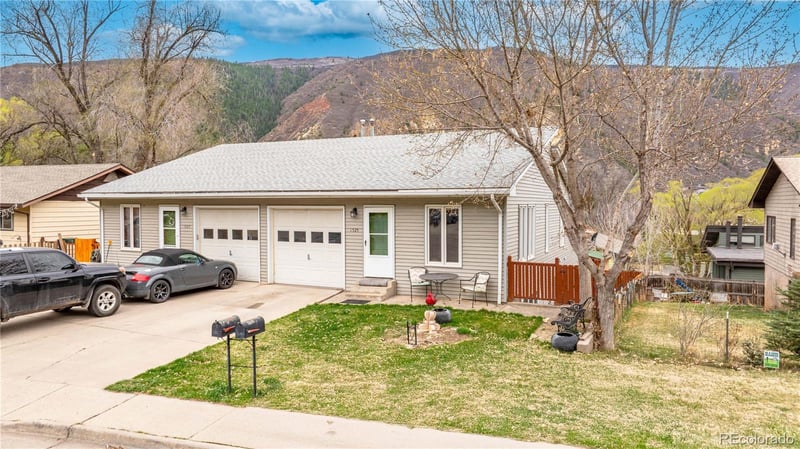 1525 Bennett Ave, Glenwood Springs, CO 81601