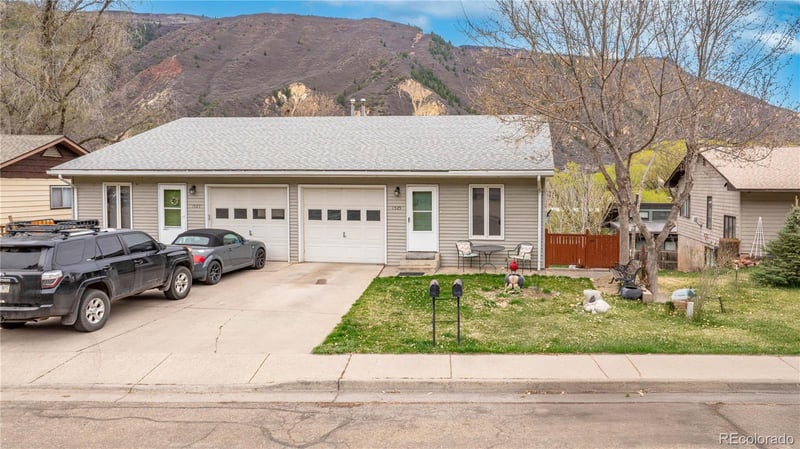 1525 Bennett Ave, Glenwood Springs, CO 81601