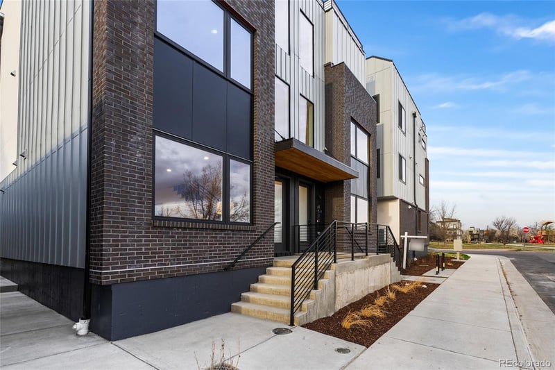 4527 Wells Pl, Denver, CO 80204