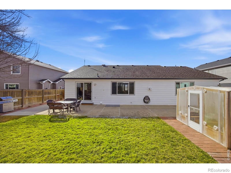 861 44th St, Loveland, CO 80538