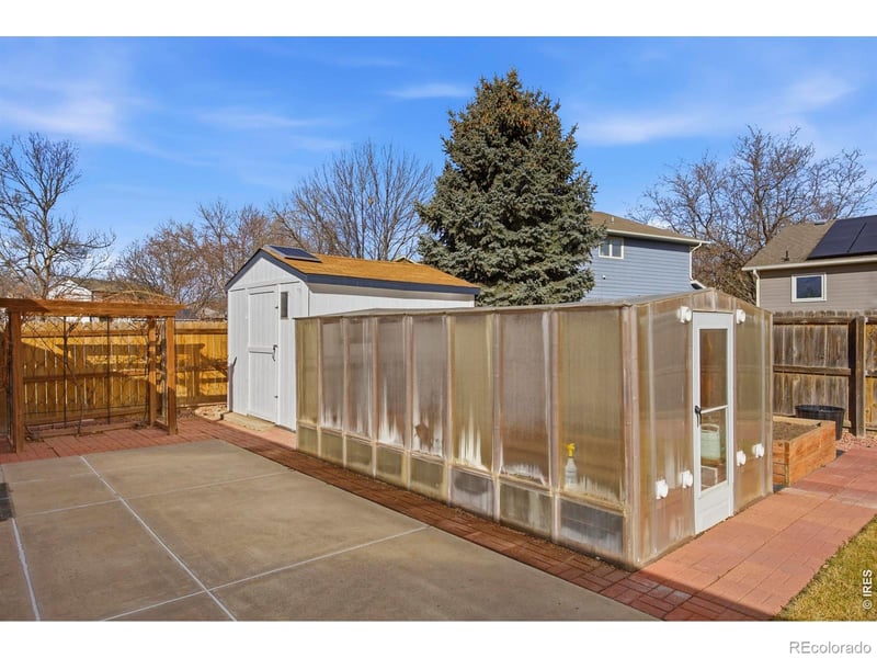 861 44th St, Loveland, CO 80538