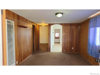 120 5th St, Cheyenne Wells, CO 80810