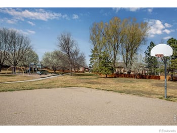 5930 Meadow Creek Ln, Loveland, CO 80538