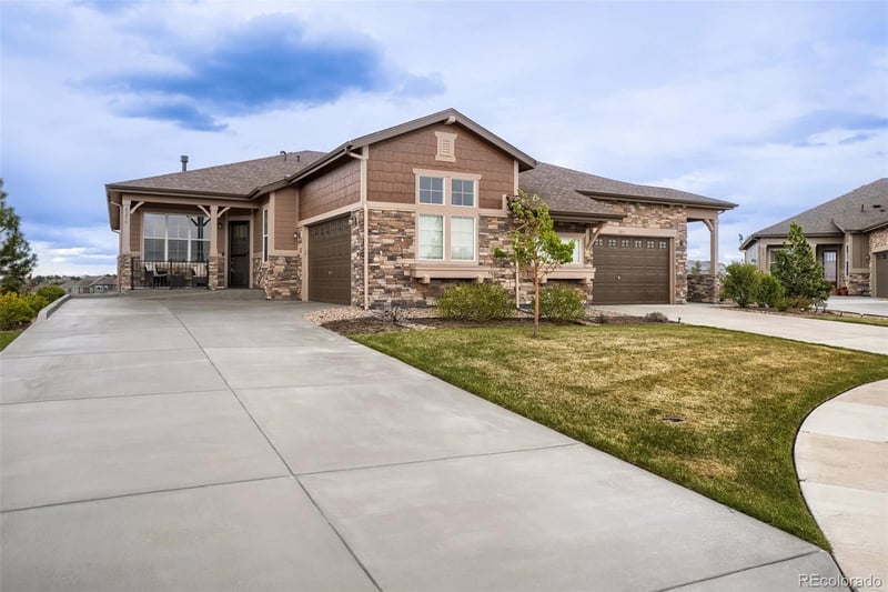 8270 Jackson Gap Ct, Aurora, CO 80016