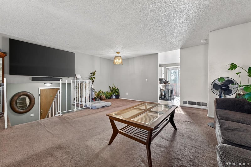 4581 Fullerton Ct, Denver, CO 80239