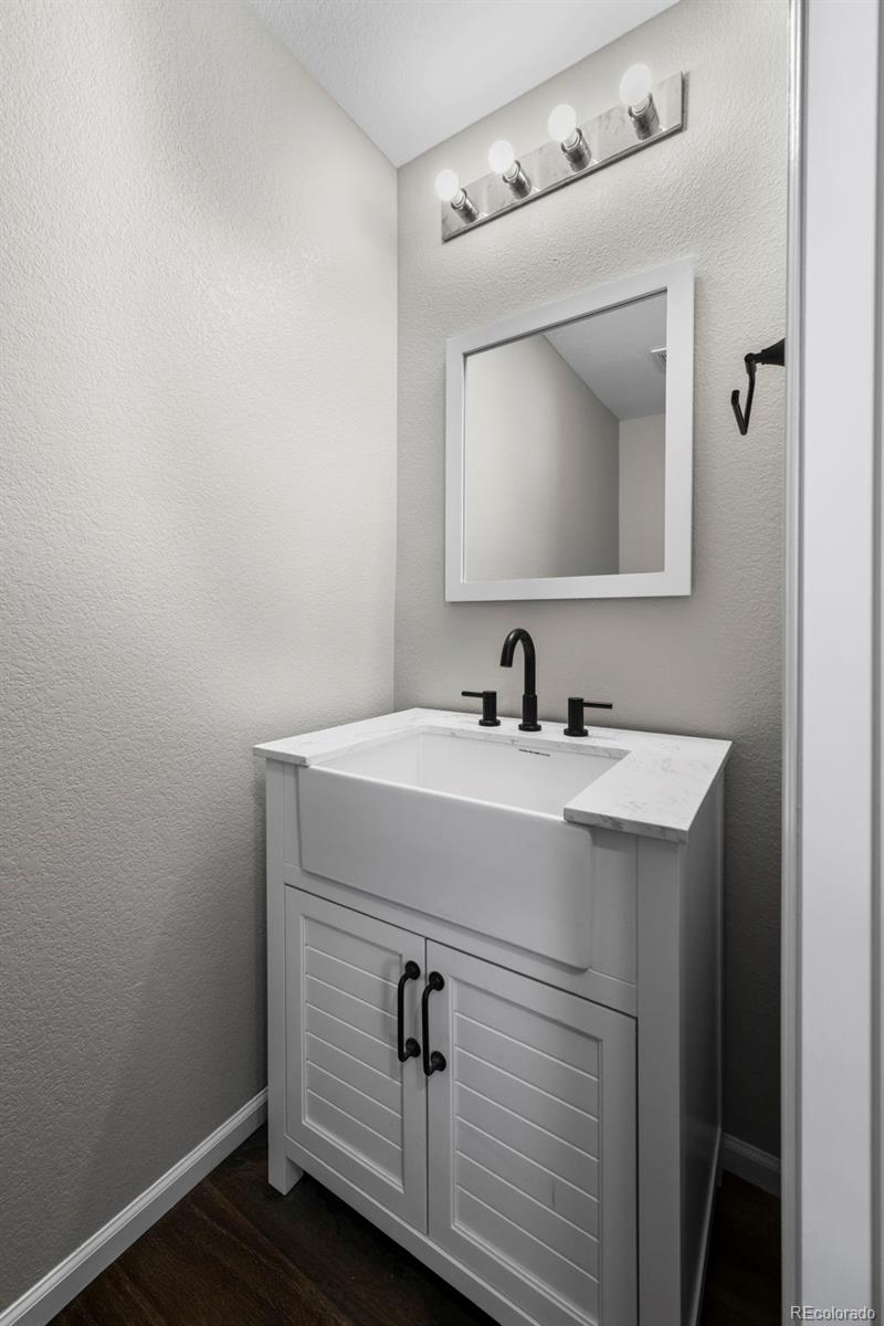 2082 Monte Vista Dr, Lochbuie, CO 80603