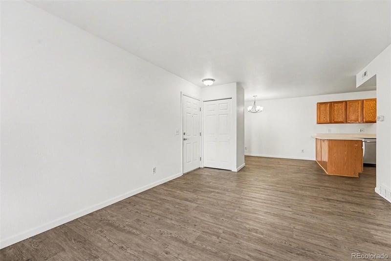 13085 W Cedar Dr #111, Lakewood, CO 80228