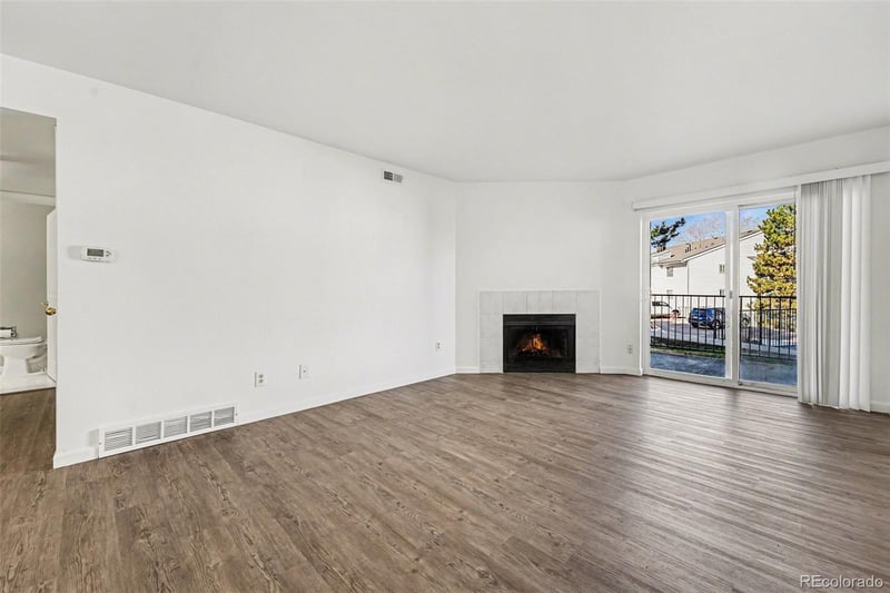 13085 W Cedar Dr #111, Lakewood, CO 80228