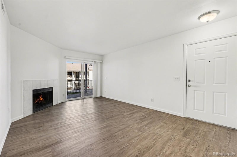 13085 W Cedar Dr #111, Lakewood, CO 80228